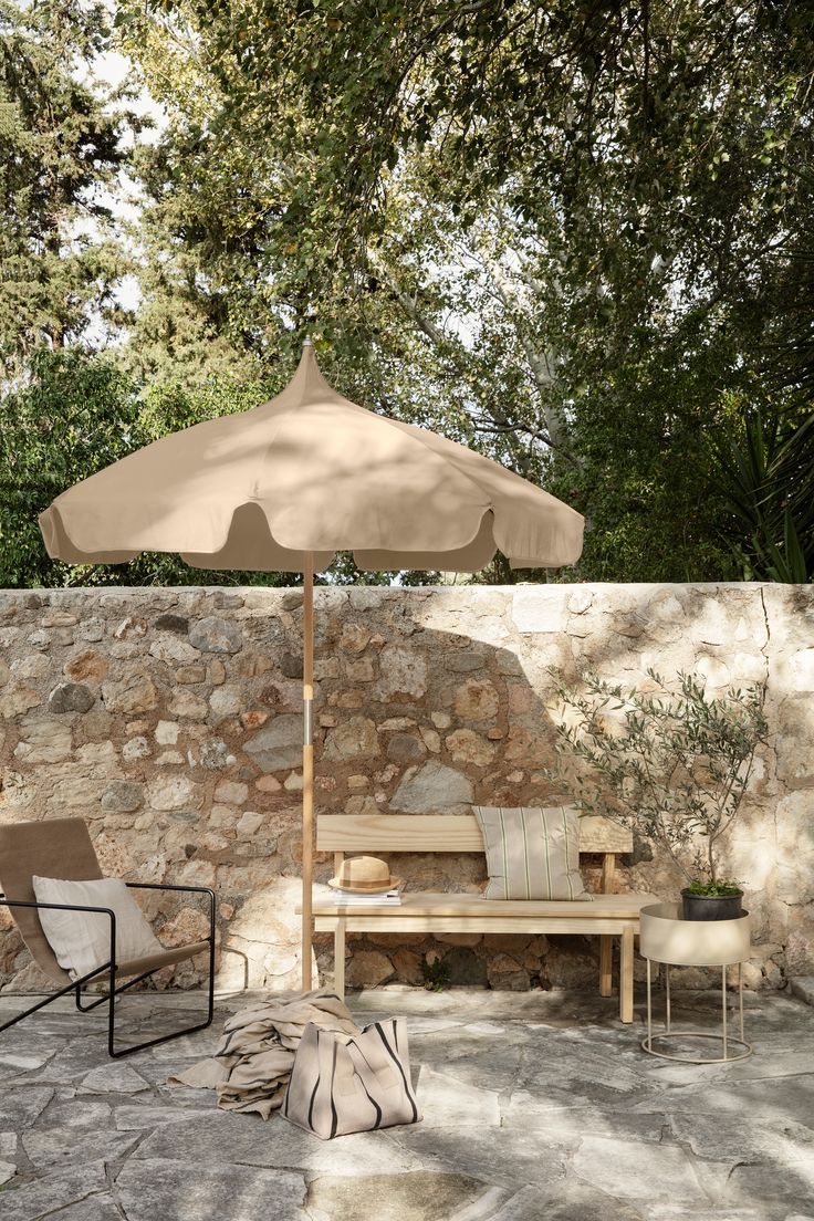 Stylish Solutions: The Best Large Patio
  Umbrellas for Shade and Style