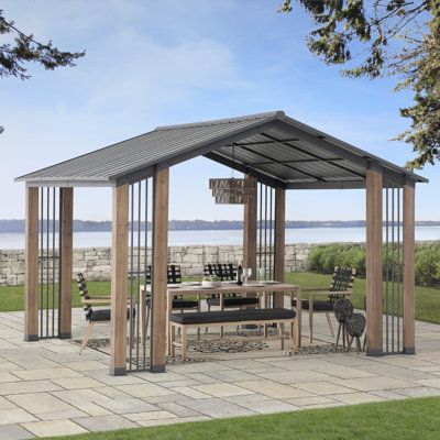 Choosing the Best Hard Top Gazebo for
Your Outdoor Space