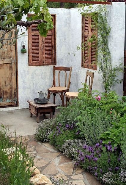 Creative Herb Garden Inspiration for Your
Outdoor Space