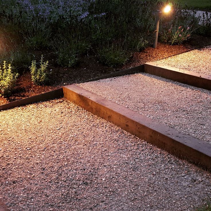 Expert Tips for Choosing Metal Garden
Edging