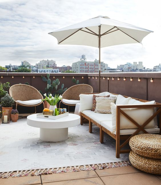 Top Tips for Creating the Ultimate Roof
  Deck