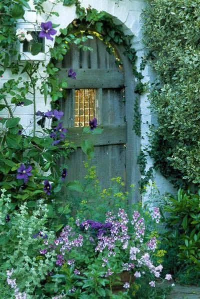 Creating a Welcoming Entrance: Ideas for
Stylish Garden Gates