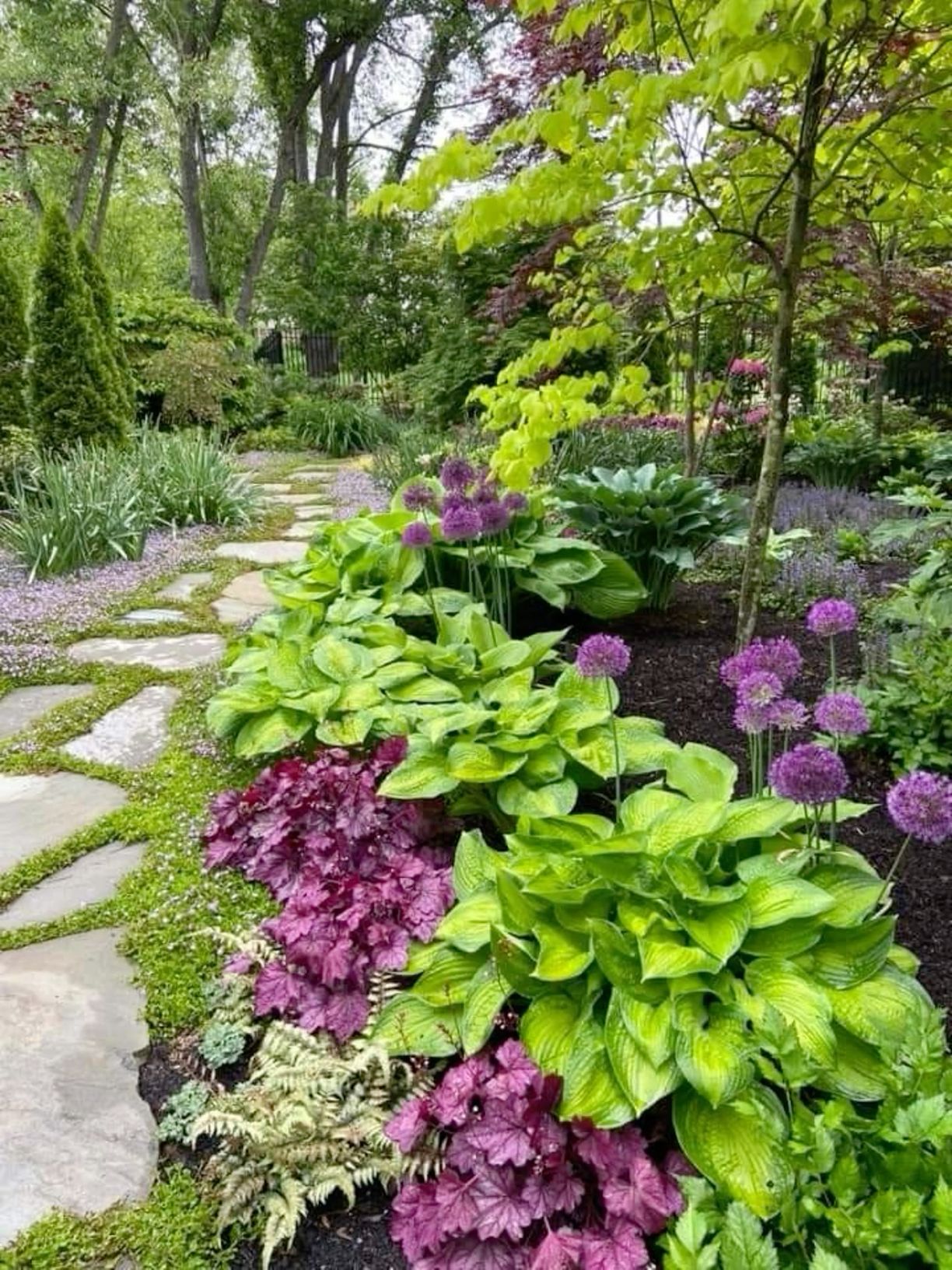 Transforming Your Outdoor Space: Tips for
Creating a Stunning Garden Landscape