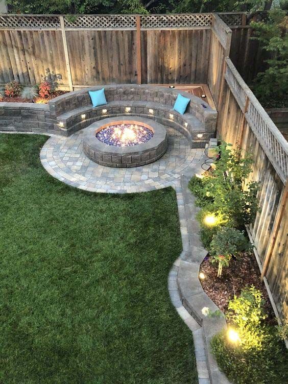 Creative Landscape Edging Ideas to
Enhance Your Outdoor Space