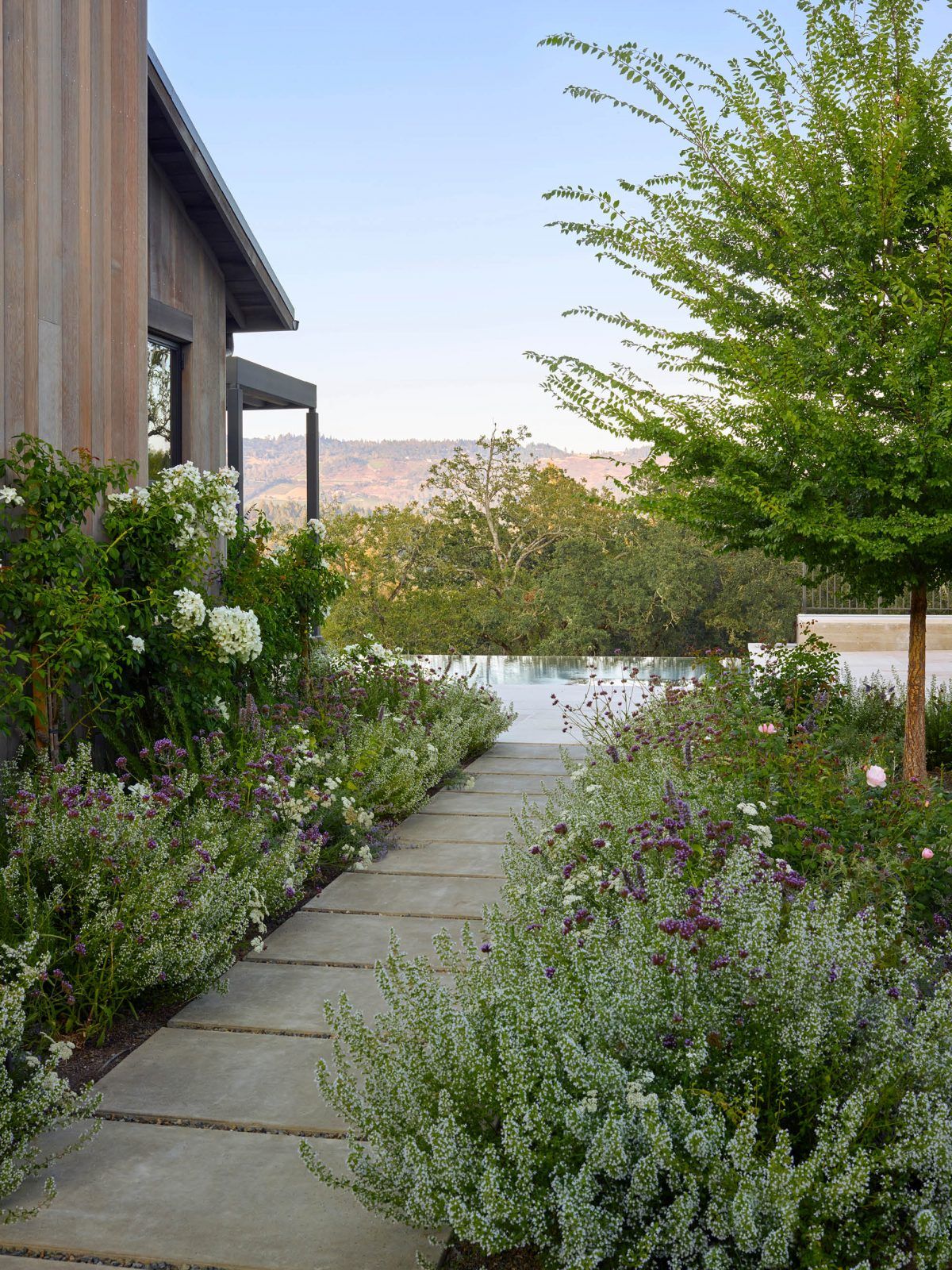 Transforming Outdoor Spaces: A Guide to
Modern Landscaping Trends