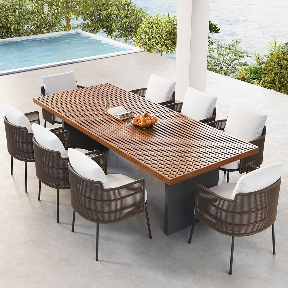 Must-Have Outdoor Dining Furniture Pieces
for Your Patio