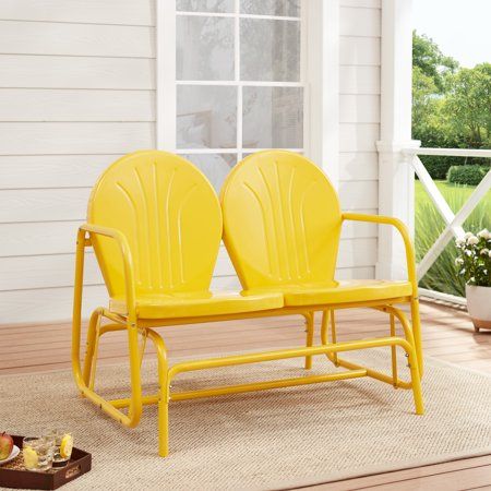 The Ultimate Guide to Choosing the
Perfect Outdoor Glider for Your Patio