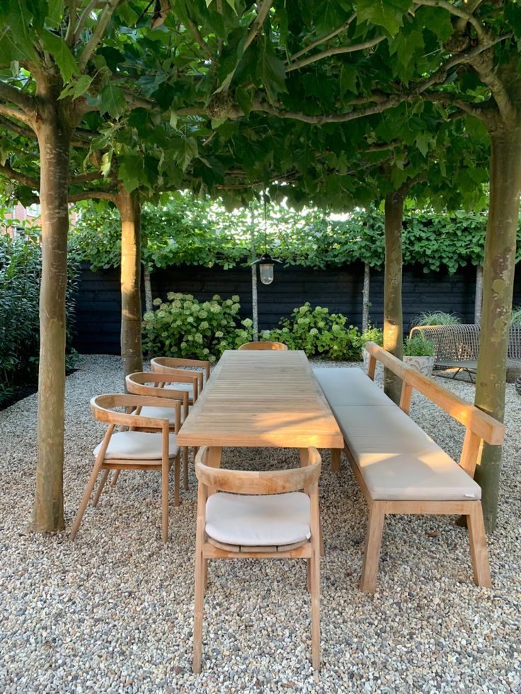 Ultimate Guide to Caring for Your Outdoor
Teak Furniture