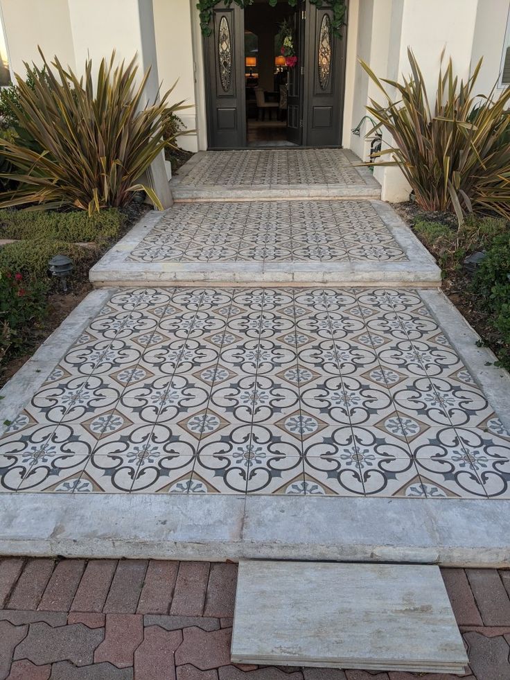 Top Outdoor Tile Trends for Your Patio or
Deck