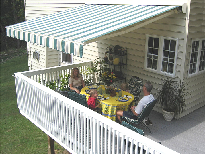 The Benefits of Installing Awnings for Your Deck