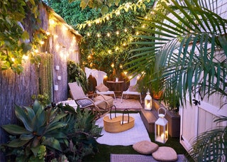 8 Cute Small Gardens and Outdoor Spaces | Architectural Dige