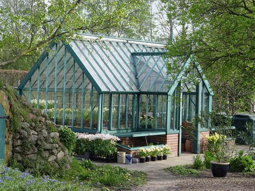 Planning a Greenhouse - Landscaping Netwo