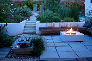 75 Drought-Tolerant Backyard Landscaping Ideas You'll Love - April .