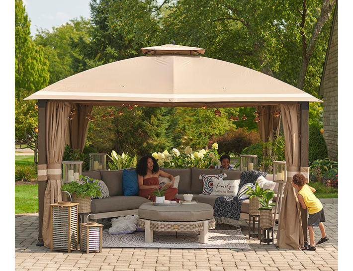 Broyhill Legacy Ashford Cushioned Patio Seating & Gazebo Set | Big .