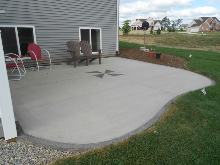 The Benefits of a Cement Patio for Your Outdoor Space