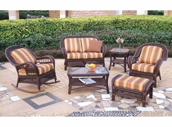 Outdoor Furniture Clearan