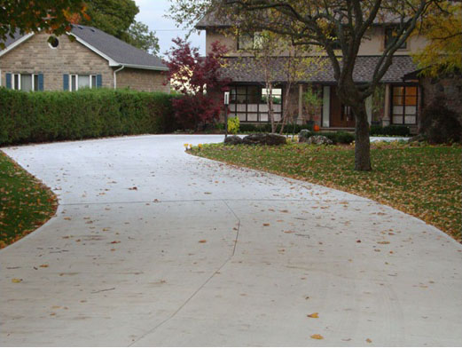 Pros & Cons of Concrete Driveways, Walkways - Mississsauga, ON .