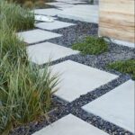 Hardscaping 101: Concrete Pavers: Gardenista | Garden paths .