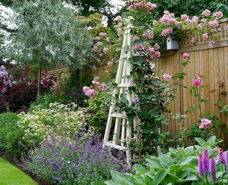 charming cottage garden ideas to create a cozy outdoor oasis