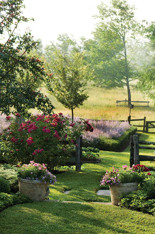 House & Home - The Dreamiest Country Gardens From The H&H Archiv