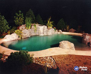 Custom Pools: Lagoon Pool Style for A Tropical Feel - Shehan Poo