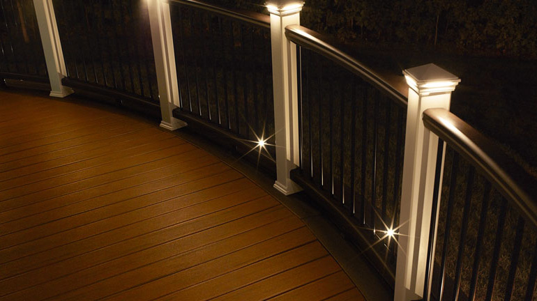 Deck Lighting / Deck Lights - DecksDire