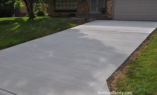 21 Simple & Cheap Concrete Driveway Ideas and Designs For 2024 .