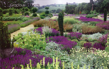 Creating English Garden Designs | Phot