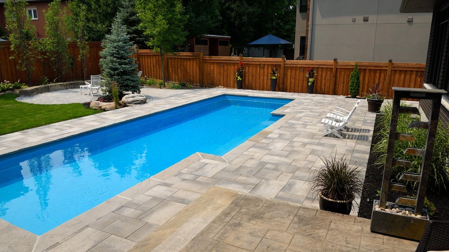 How Much Does A Fiberglass Pool Cost? (2024) | An