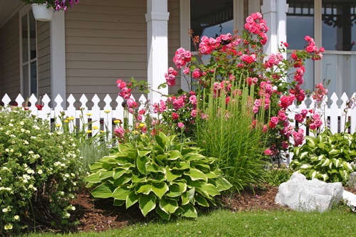 Narrow Walkway Flower Bed Ideas - DK Landscaping DK Landscapi