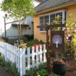 Small Front Yard Landscaping Ideas! : 9 Steps - Instructabl