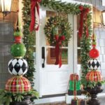 4 Super-Easy Front Porch Holiday Decorating Ideas | Call