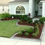 Home & Garden Tips for Curb Appeal | Small front yard landscaping .