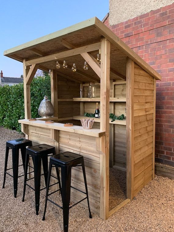 Wooden Garden Bar W1830mm x D1830mm X H1830mm-2200mm Dont fancy .