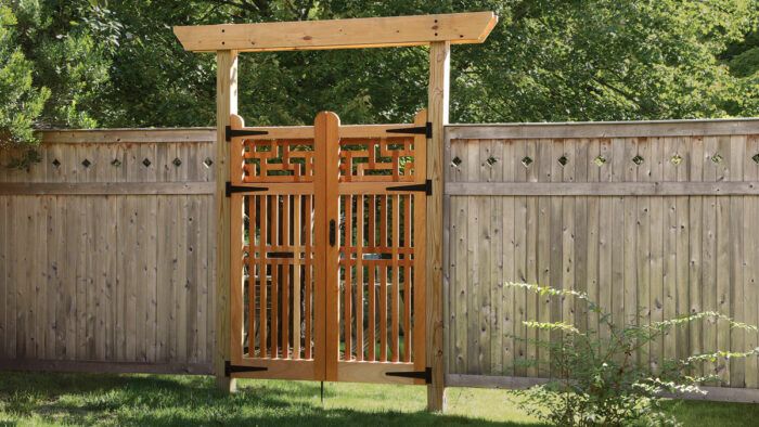 Building garden gates - FineWoodworki