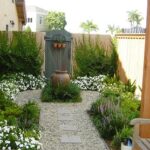 75 Side Yard Landscaping Ideas You'll Love - April, 2024 | Hou
