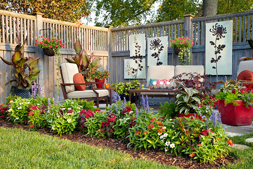 Small-space patio border | Garden Ga