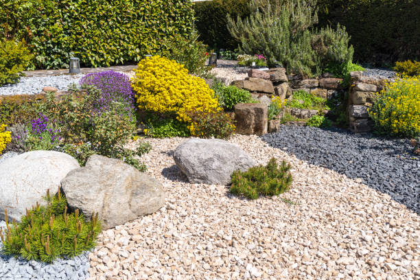 Beautifully Landscaped Ornamental Garden With Ornamental Gravel .