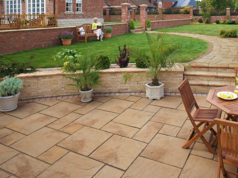 Traditional Garden Paving Slabs for Patios | Marshal