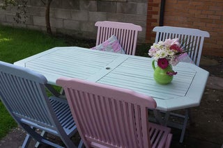 Upcycled Garden Furniture : 4 Steps - Instructabl