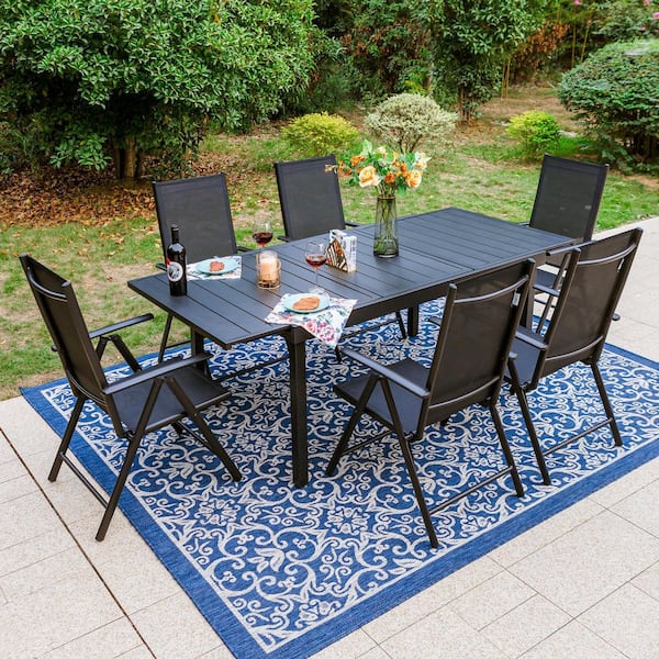 Choosing the Perfect Garden Table and Chairs for Your Outdoor Space
