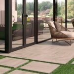 LAYING PORCELAIN TILES OUTSIDE: TOOLS AND BEST PRACTIC