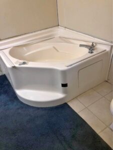 Mobile Home Garden Tubs: Find the Perfect Fit - MOBILE HOME BUYE