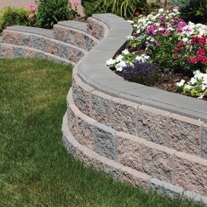 Patio and Garden Walls – Shaw Bri