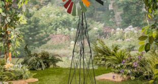 GERSON INTERNATIONAL 91.73 in. H Metal Garden Windmill 2629460EC .