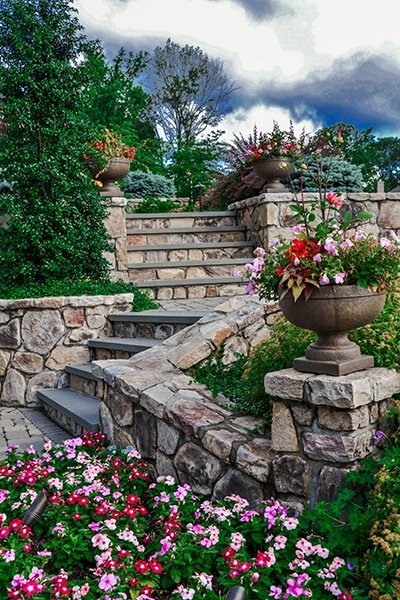 The Art of Hardscape Design: Creating Stunning Outdoor Spaces