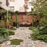 52 Beautifully Landscaped Home Gardens | Architectural Dige