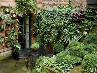 52 Beautifully Landscaped Home Gardens | Architectural Dige