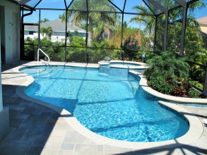 Maintaining Your Florida Home's Swimming Po