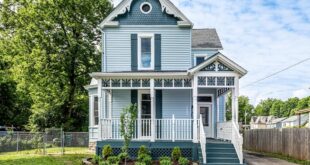 8 Stunning Victorian Exterior Paint Colo